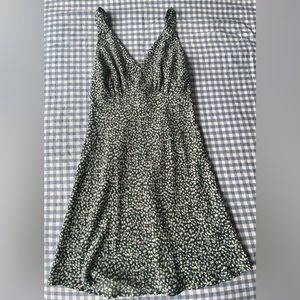 2022 Abercrombie & Fitch Dress